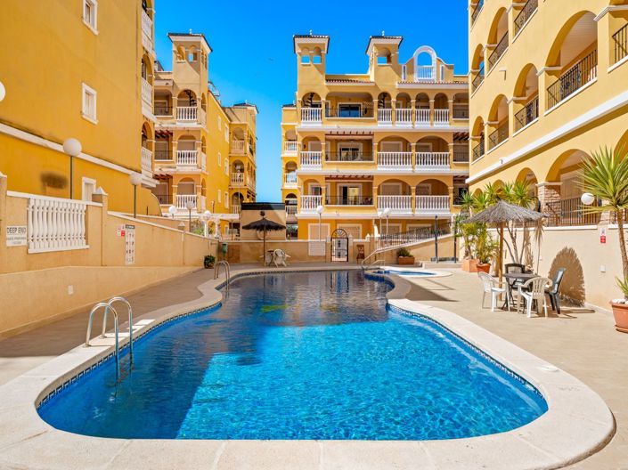 Image No.31-2 Bed Apartment for sale