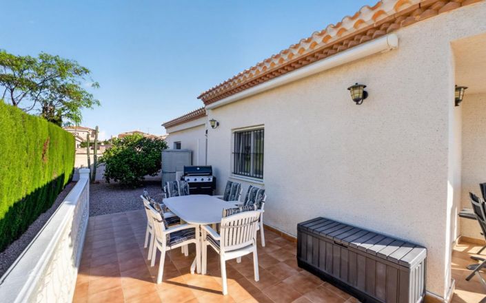 Image No.22-3 Bed Villa for sale