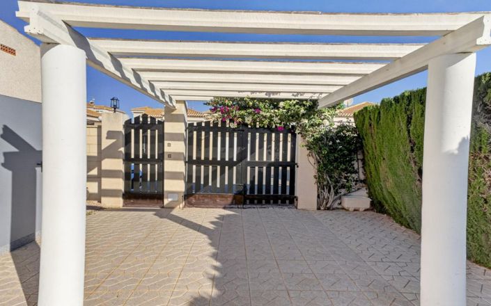 Image No.24-3 Bed Villa for sale