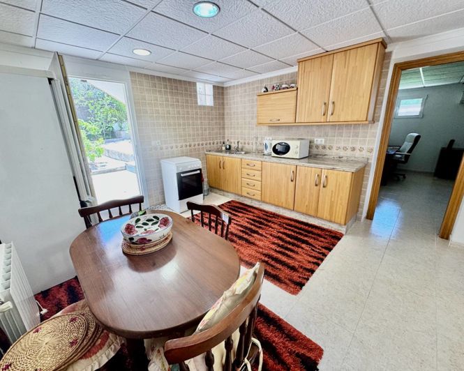Image No.25-5 Bed Villa for sale