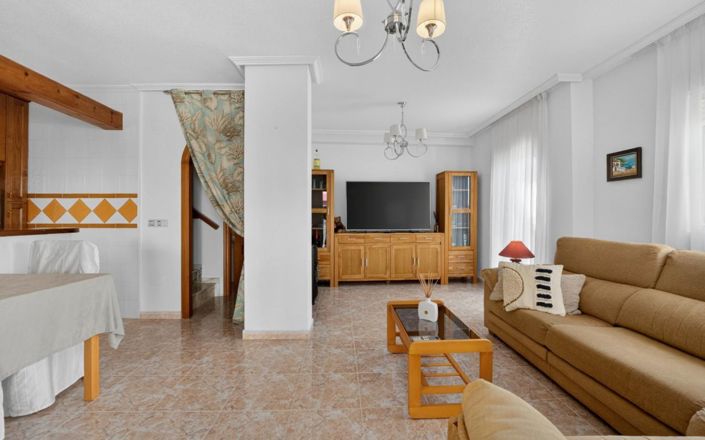 Image No.3-2 Bed Townhouse for sale