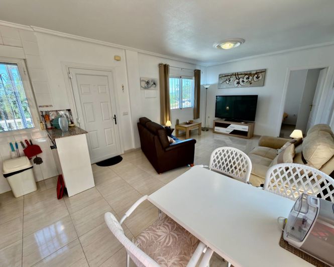 Image No.4-Quad de 2 chambres à vendre à Benimar