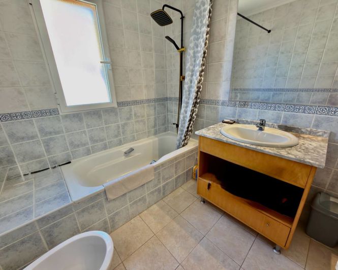 Image No.13-3 Bed Villa for sale
