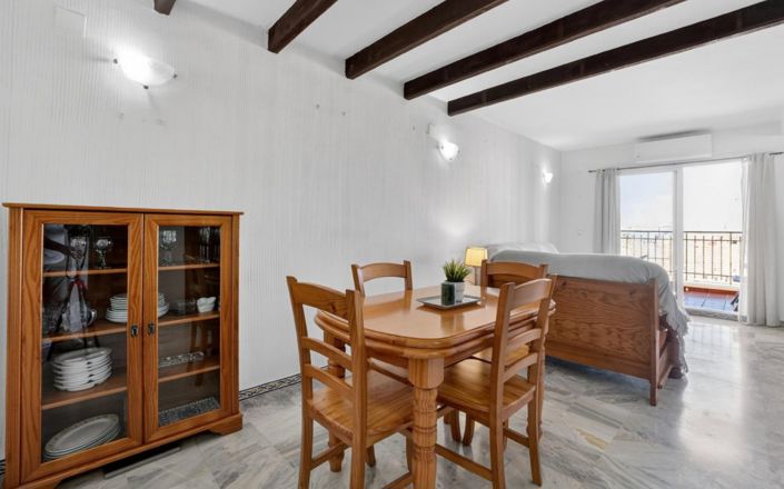 Image No.10-2 Bed Apartment for sale