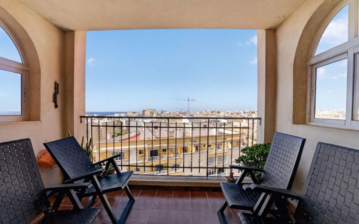 Image No.23-2 Bed Apartment for sale