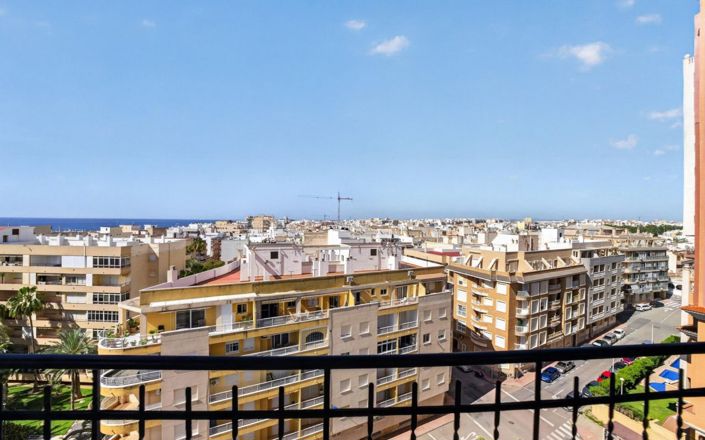 Image No.24-2 Bed Apartment for sale