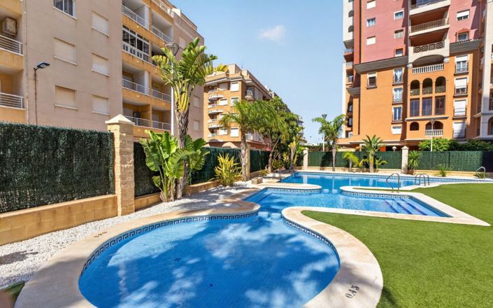 Image No.27-2 Bed Apartment for sale