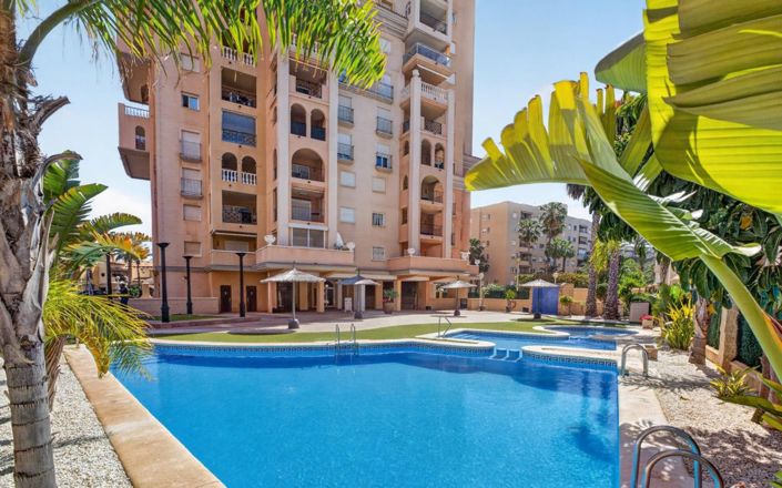 Image No.28-2 Bed Apartment for sale