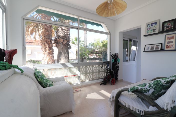 Image No.4-3 Bed Villa for sale