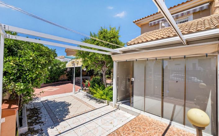 Image No.34-3 Bed Quad for sale