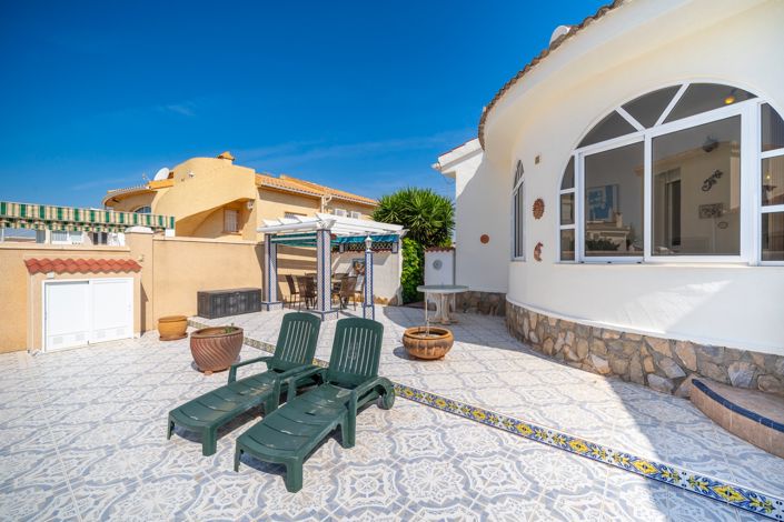 Image No.27-3 Bed Villa for sale