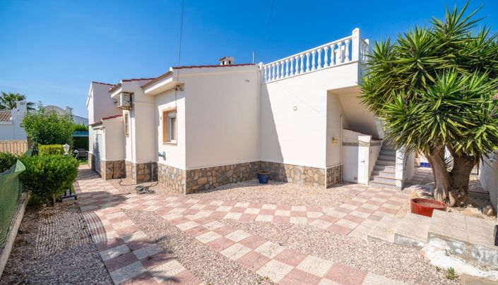 Image No.51-3 Bed Villa for sale