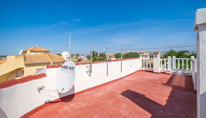 Image No.54-3 Bed Villa for sale