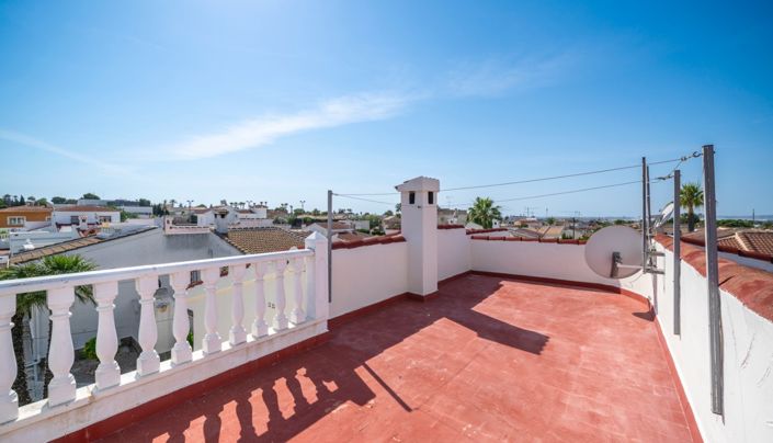 Image No.55-3 Bed Villa for sale