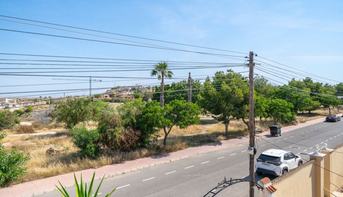 Image No.56-3 Bed Villa for sale