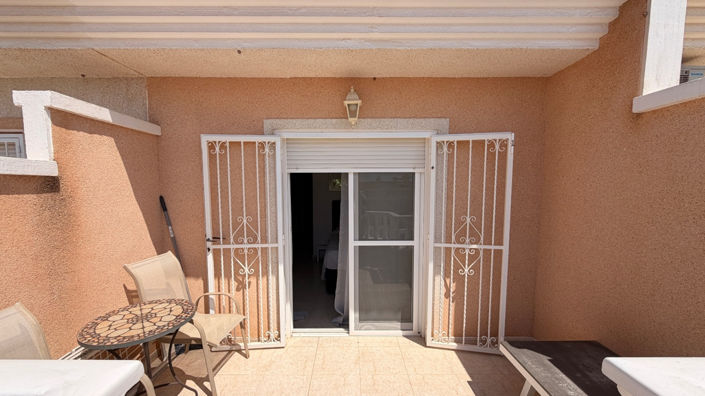 Image No.12-2 Bed Townhouse for sale