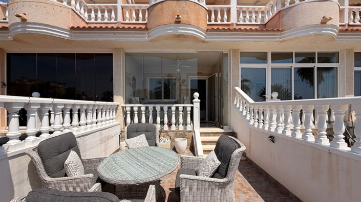 Image No.22-2 Bed Townhouse for sale