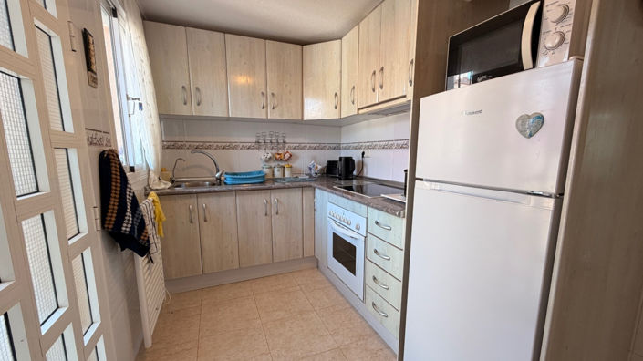 Image No.7-2 Bed Townhouse for sale