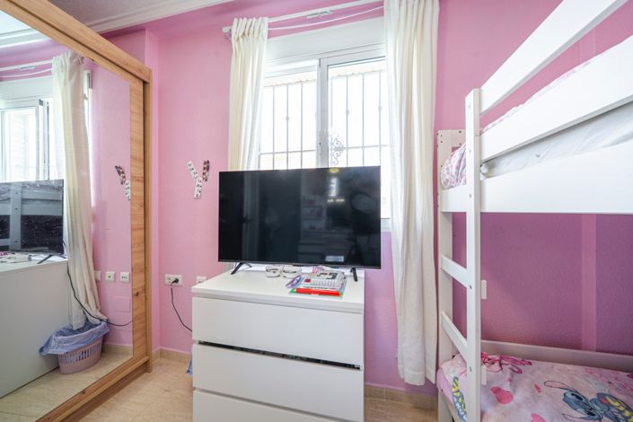 Image No.19-3 Bed Quad for sale