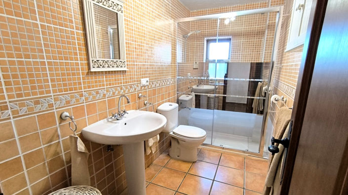 Image No.15-4 Bed Finca for sale