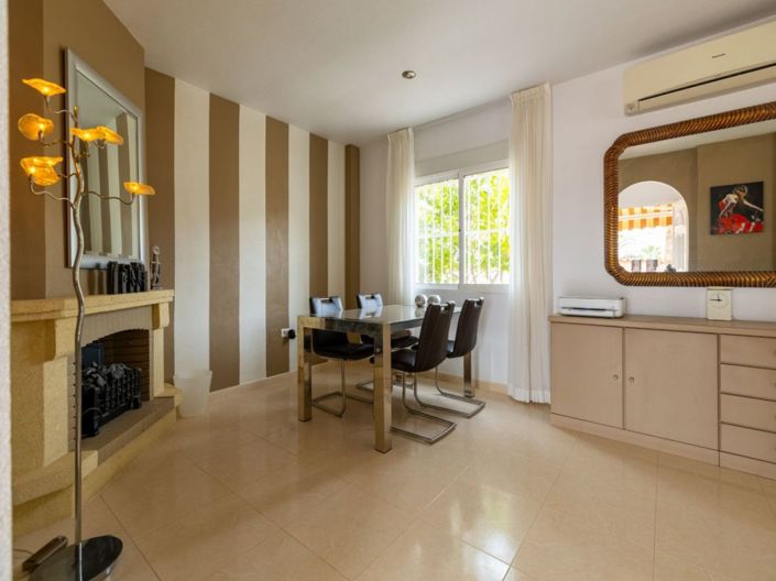 Image No.8-3 Bed Villa for sale