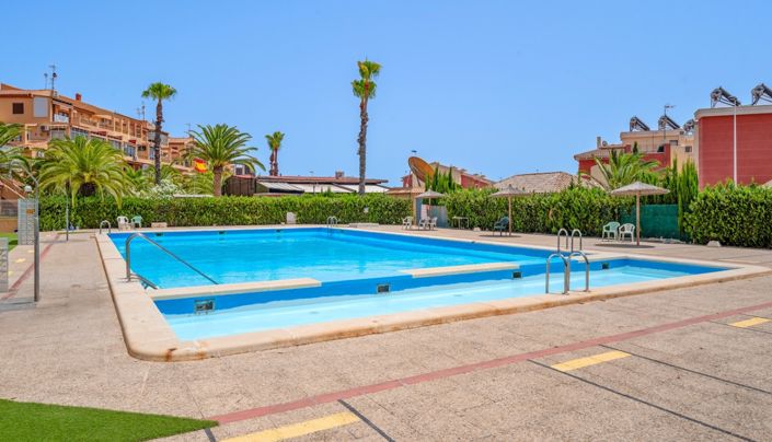 Image No.32-2 Bed Apartment for sale