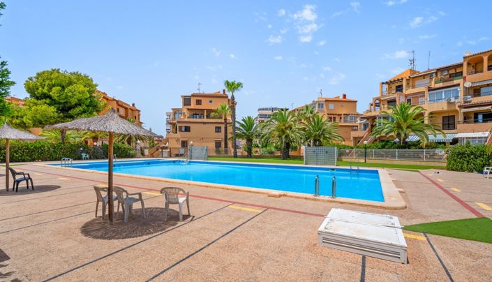 Image No.34-2 Bed Apartment for sale