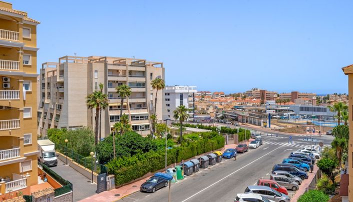 Image No.39-2 Bed Apartment for sale