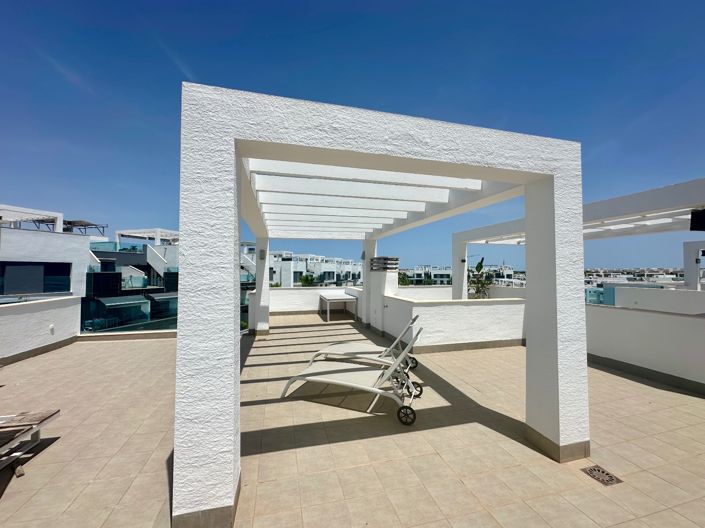 Image No.24-3 Bed Apartment for sale
