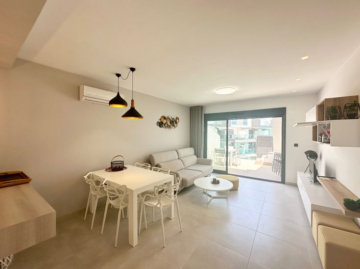 Image No.6-3 Bed Apartment for sale