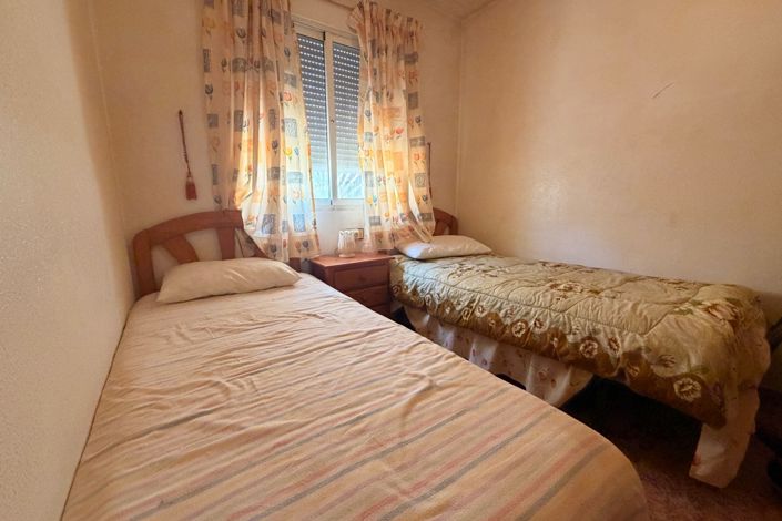 Image No.11-2 Bed Bungalow for sale