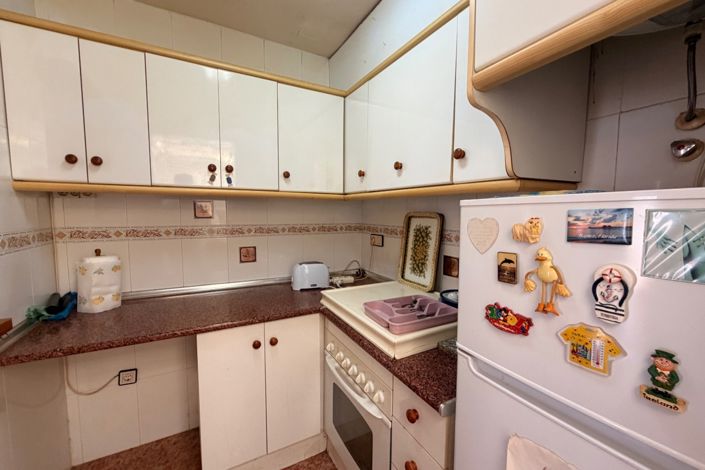 Image No.8-2 Bed Bungalow for sale