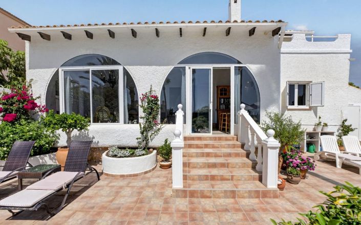 Image No.4-3 Bed Villa for sale