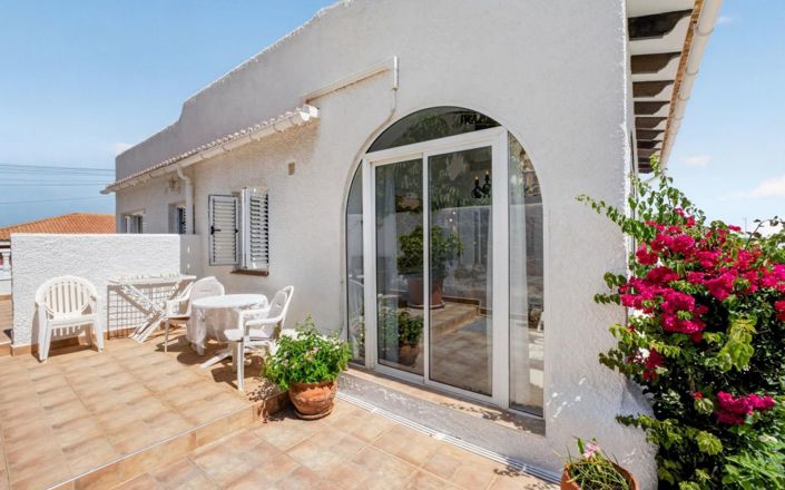 Image No.42-3 Bed Villa for sale