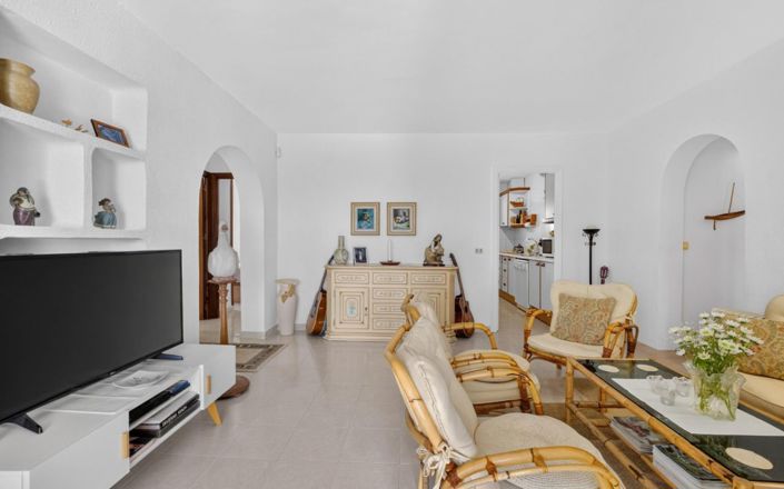 Image No.9-3 Bed Villa for sale
