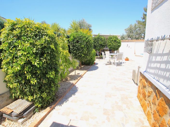 Image No.28-3 Bed Villa for sale