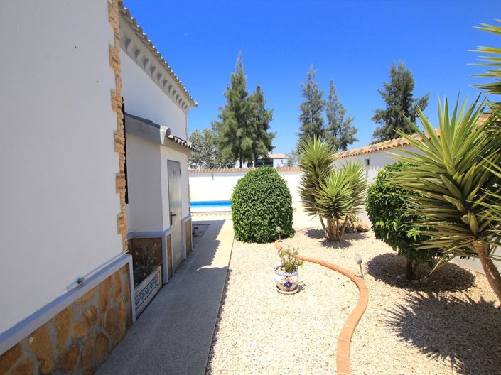Image No.30-3 Bed Villa for sale