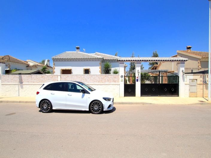 Image No.42-3 Bed Villa for sale