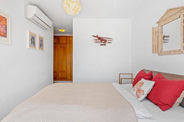 Image No.14-3 Bed Apartment for sale