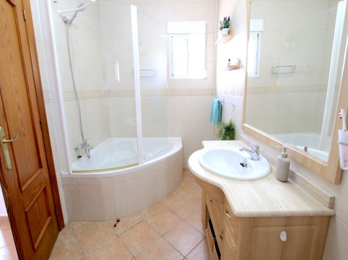 Image No.16-3 Bed Villa for sale