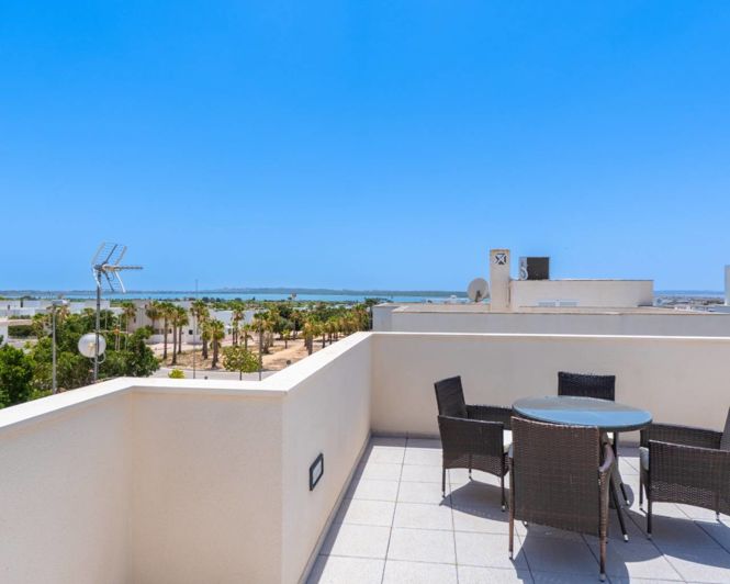 Image No.25-3 Bed Villa for sale