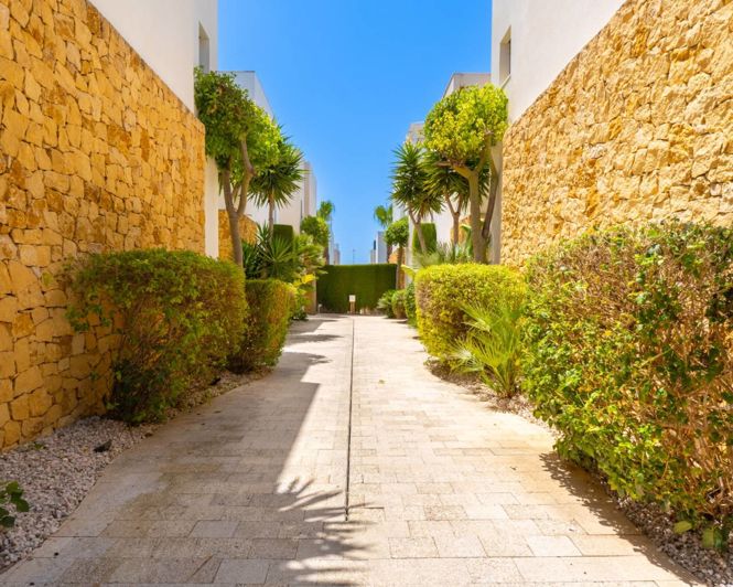 Image No.29-3 Bed Villa for sale