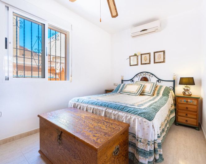 Image No.15-3 Bed Villa for sale