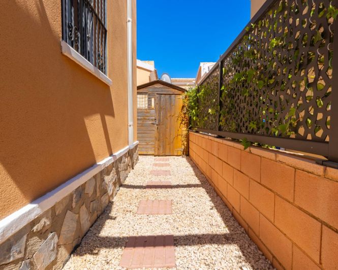 Image No.29-3 Bed Villa for sale