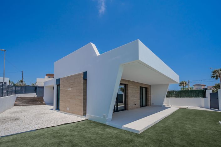 Image No.21-3 Bed Villa for sale
