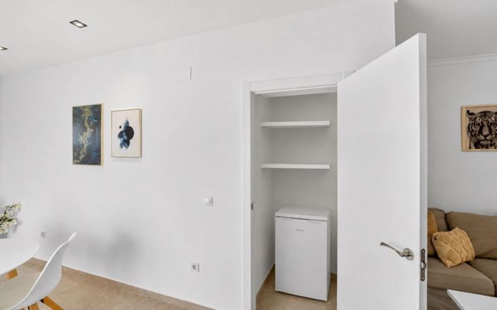 Image No.13-2 Bed Apartment for sale