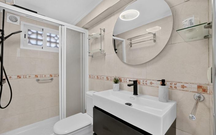 Image No.16-2 Bed Apartment for sale