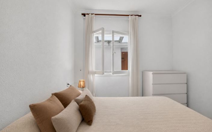 Image No.17-2 Bed Apartment for sale