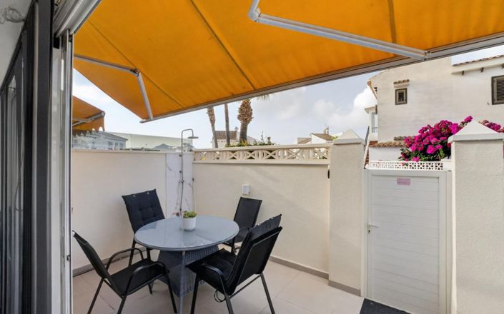 Image No.22-2 Bed Apartment for sale