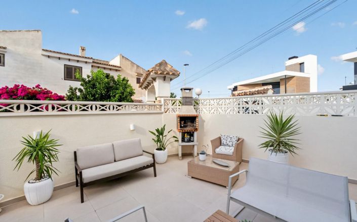 Image No.24-2 Bed Apartment for sale